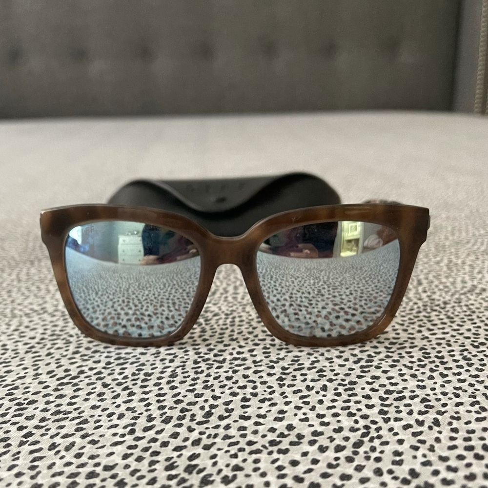 DIFF Bella Sunglasses